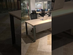 Escritório comercial com gabinete lateral