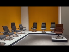 Cadeira de Escritório Executiva BESTON Furniture Giratória com Rodas em Couro PU