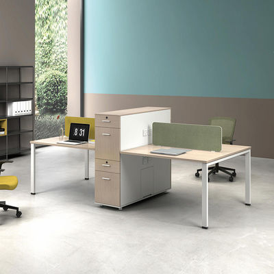 Estação de trabalho de mesa de escritório modular Cubicle Estação de trabalho de escritório de madeira para 4 pessoas