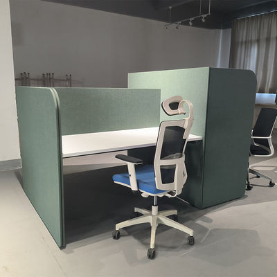 Estação de trabalho de tecido verde de alta qualidade Escritório Cubicles Estação de trabalho divisória para 3 pessoas
