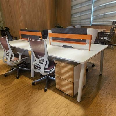 Mobiliário de escritório Estação de trabalho Escritório de madeira Divisão de escritório Estação de trabalho Escritório com gaveta